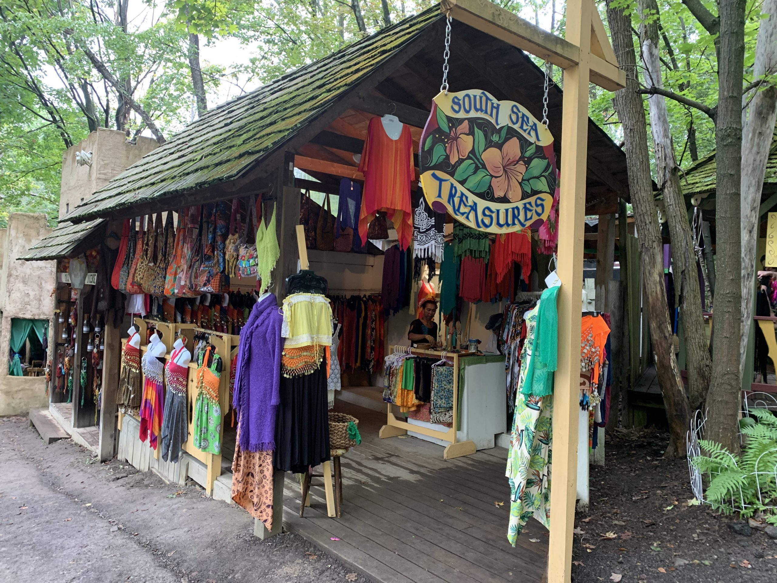 South Sea Treasures - Artisan at the Pittsburgh Renaissance Festival